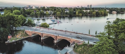 Alster Kanalfahrt Hamburg 400x175