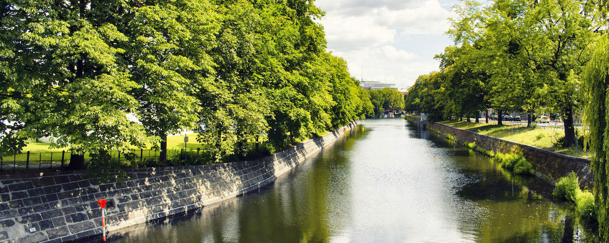 3.5H Brueckenfahrt Berlin Landwehrkanal 1250x500