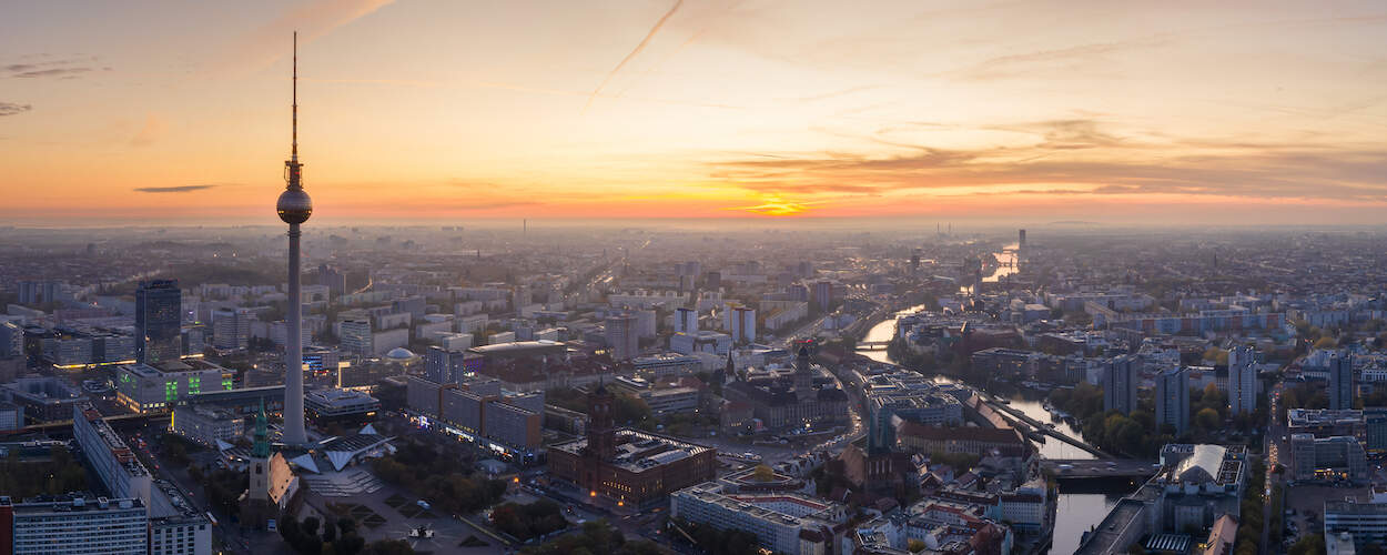 3.5H Brueckenfahrt Berlin Panoramablick 1250x500