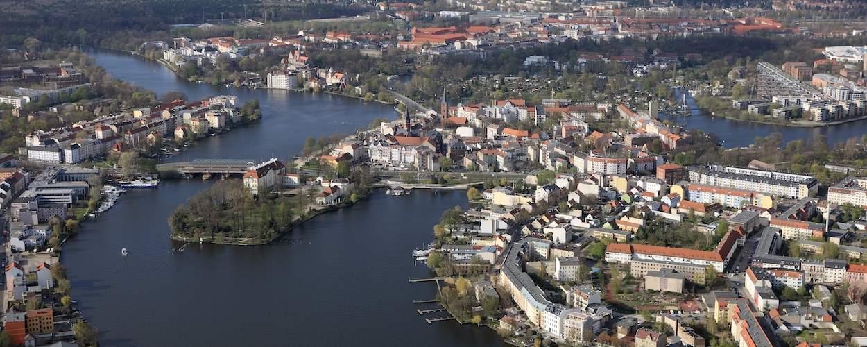 3H Fahrt zum Mueggelsee Berlin Luftaufnahme Koepenick 1250x500